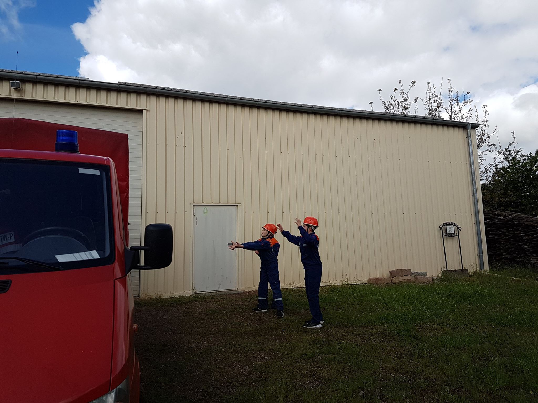 18671340_1094884190543807_5536028657750773017_o